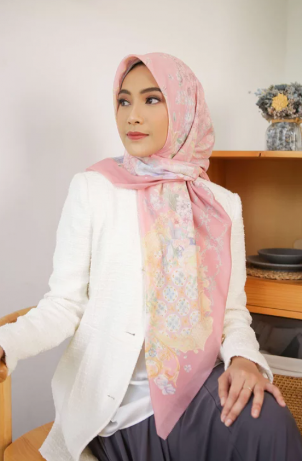 Motif Bunga Mawar Romantis